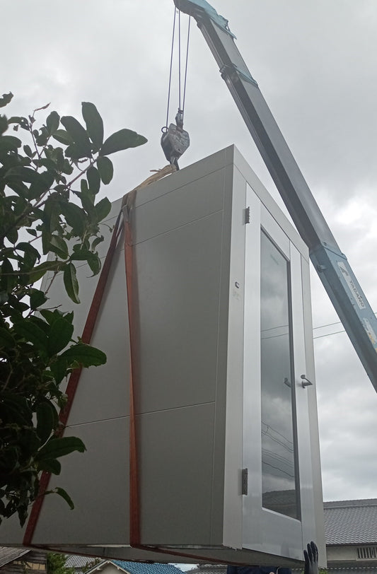 大迫力！エアーシャワーの搬出！